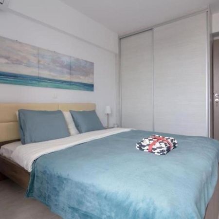 New Spacious Apartment Located In Pireusz Kültér fotó