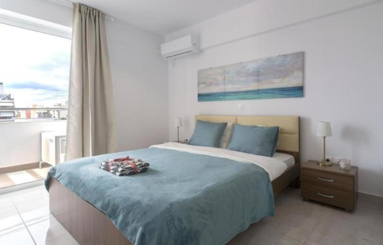 New Spacious Apartment Located In Pireusz Kültér fotó
